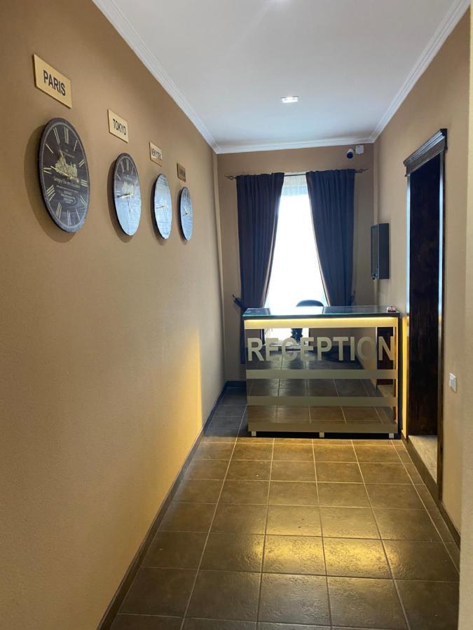 Grand Hotel Mohyliv-Podilskyi Dış mekan fotoğraf