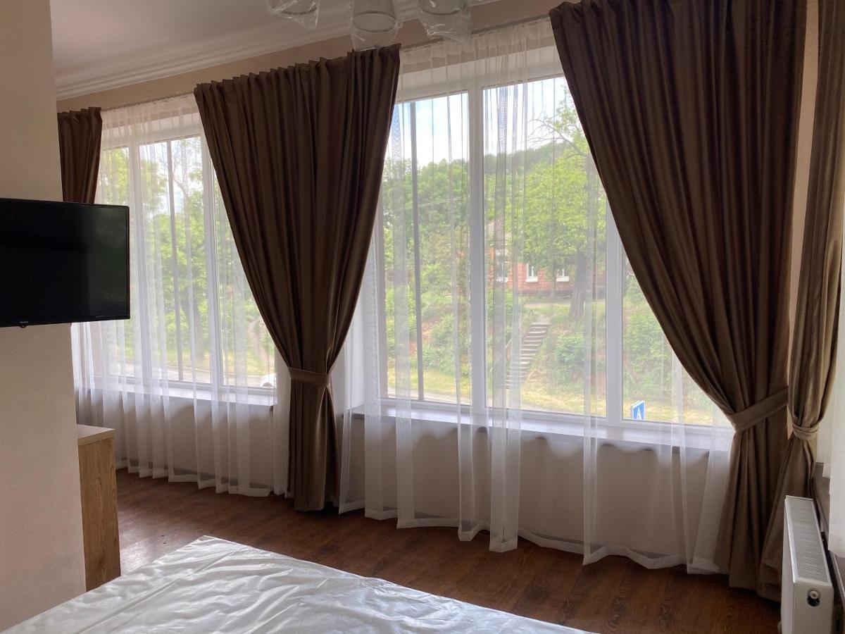 Grand Hotel Mohyliv-Podilskyi Dış mekan fotoğraf