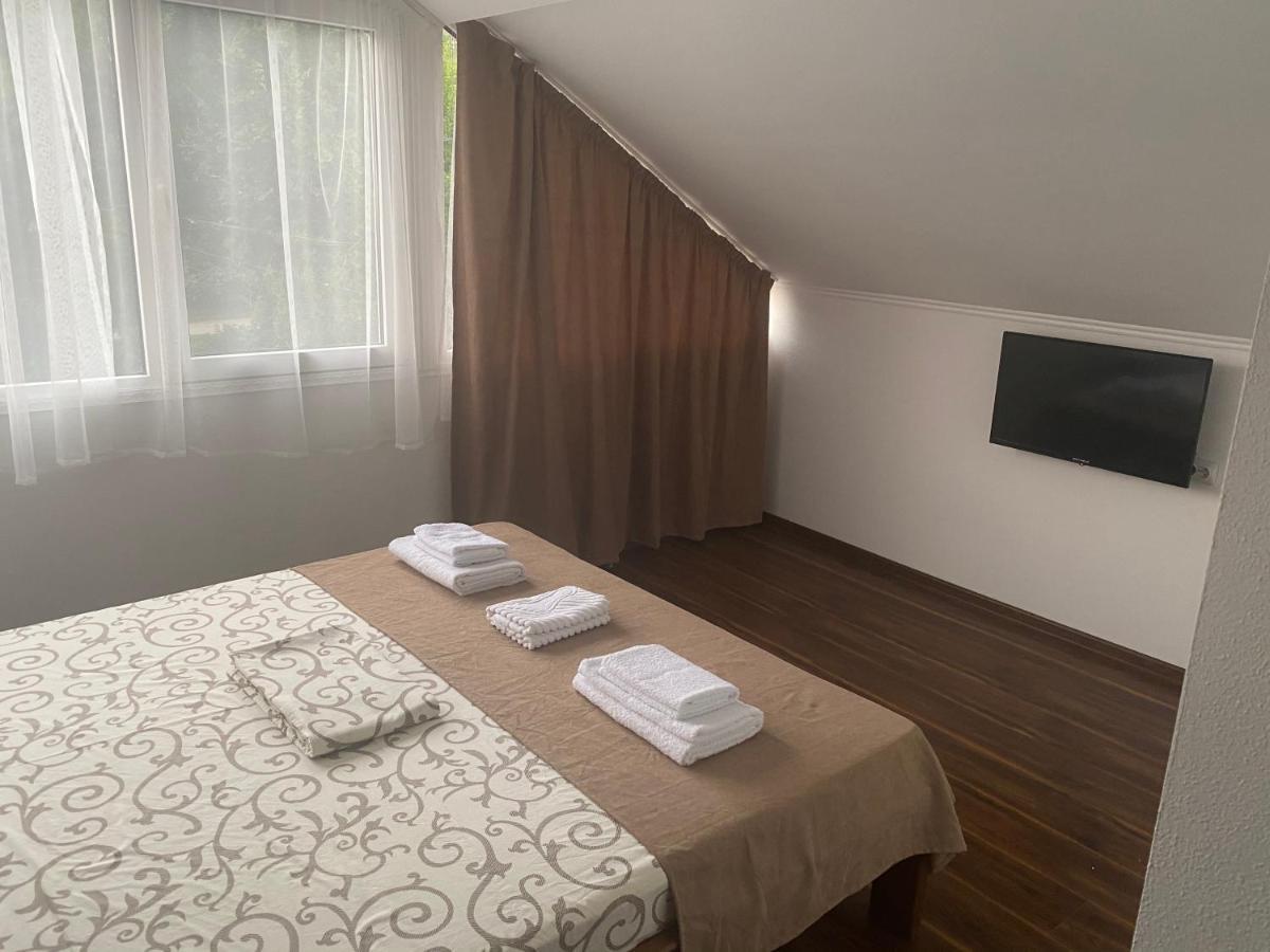 Grand Hotel Mohyliv-Podilskyi Dış mekan fotoğraf