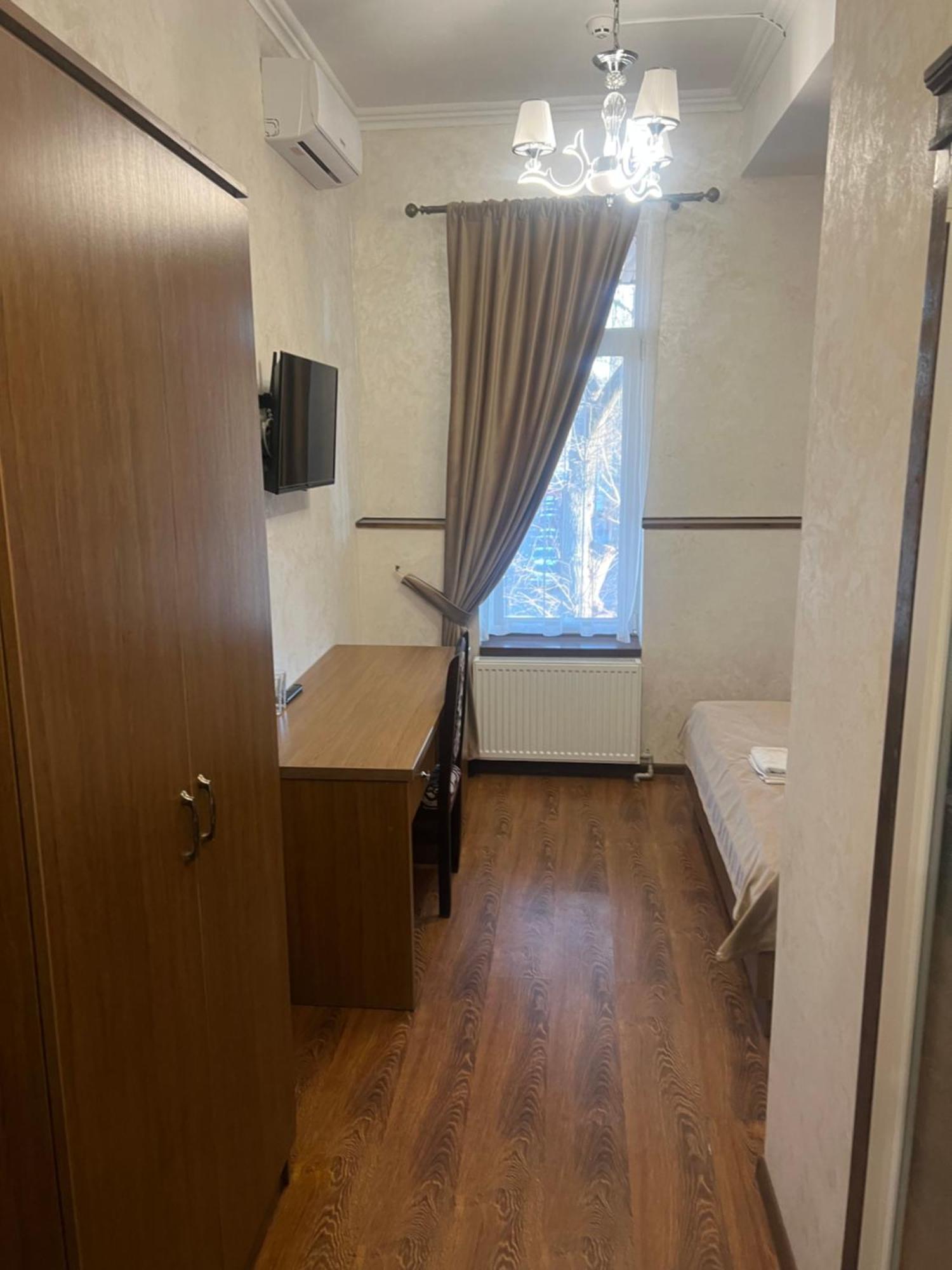 Grand Hotel Mohyliv-Podilskyi Dış mekan fotoğraf